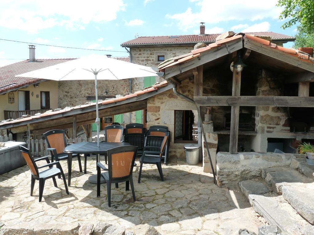 Les Deux Freres Ξενοδοχείο Échandelys Εξωτερικό φωτογραφία
